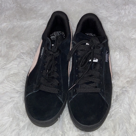 Puma - Picture 2 of 4